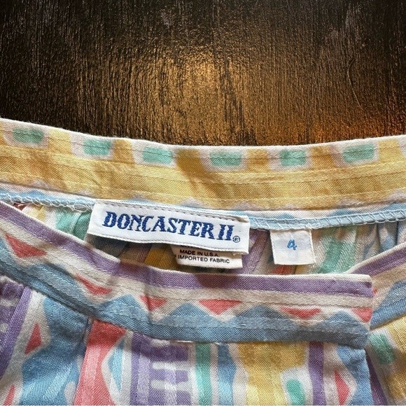 Vintage Doncaster Size 4 Tribal Pride LGBT Skirt Blue Red Pink Yellow - Picture 2 of 8